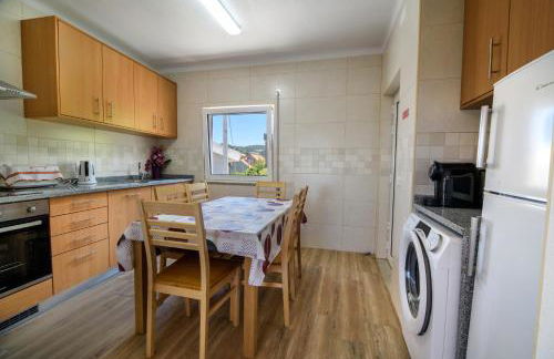 Casa do Beco - Fabulous 3 Bedroom House with an Office, Seia, Serra da Estrela - Foto 3