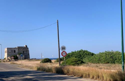 Salento Villa Cice, AC - WiFi - BBQ - attrezzatura da spiaggia - parcheggio privato sorvegliato, Due unità abitative indipendenti e giardino a due passi dal mare - Torre Ovo - Foto 58
