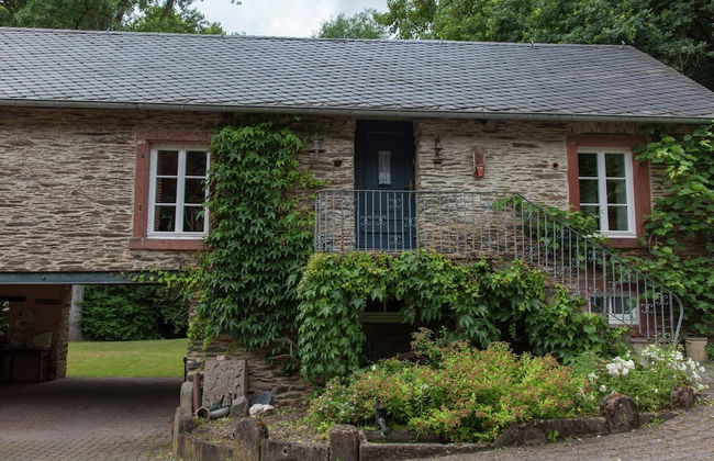 Mosel Mill Garden Stay - Photo 24