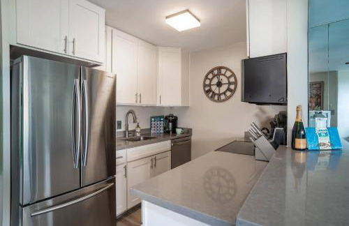 Sunny and Soothing Oceanfront Vistas - Foto 16