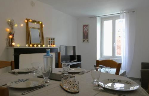 Élégante maison de ville avec cour intérieure, centre de Châteaudun, proche sites touristiques - FR-1-581-115 - Foto 17