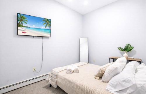 Cozy up with me! Longer stays! Free parking - Foto 2