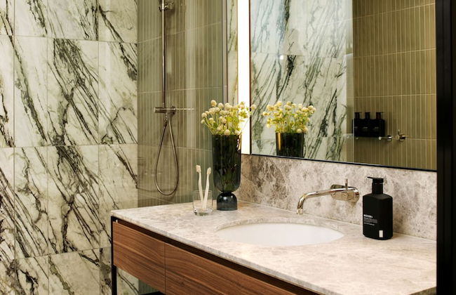 A by Adina Canberra - Foto 45