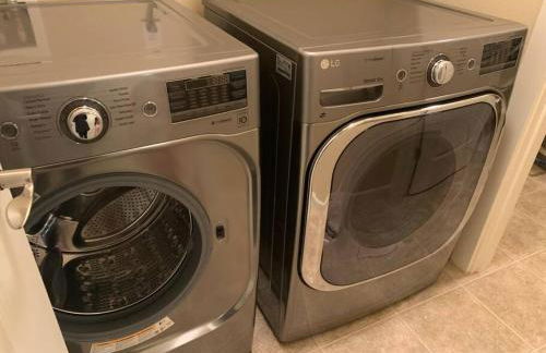 Sunserra Villa! Movie Room, Family Friendly, BBQs, Pools, Free Golf! - Foto 26