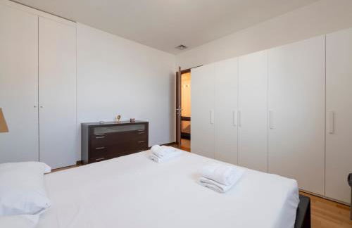 Bicocca, Free PARKING, Private Garage, Metro M5 200m, Garden, Kids & Pet Friendly - Foto 18