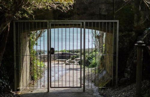 Stunning Apartment, balconies, private beach, coast path - Foto 18