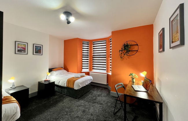 St Michael House - Photo 2