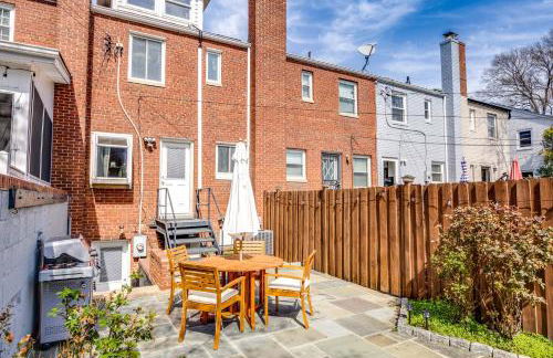 Book Now!- Fenced Yard - BBQ Grill & 4 Tvs -Luxury Getaway -Floyd's Freedom- - Foto 42