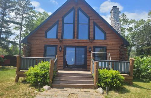 Hidden Cove - Beauty on the Lake! W Central AC! - Photo 3
