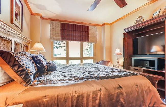 Highlands Area by East West Hospitality - Photo 33