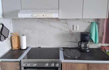 Με θέα τον όρμο της Βάρης - Photo 19