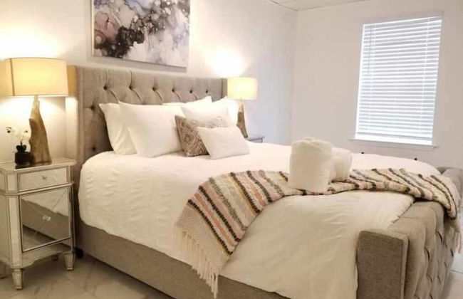 7 BR- Sleeps 15! Celebrity Villa! Great Rates by YouRent! - Foto 2