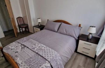 Home for the Holidays - Photo 19