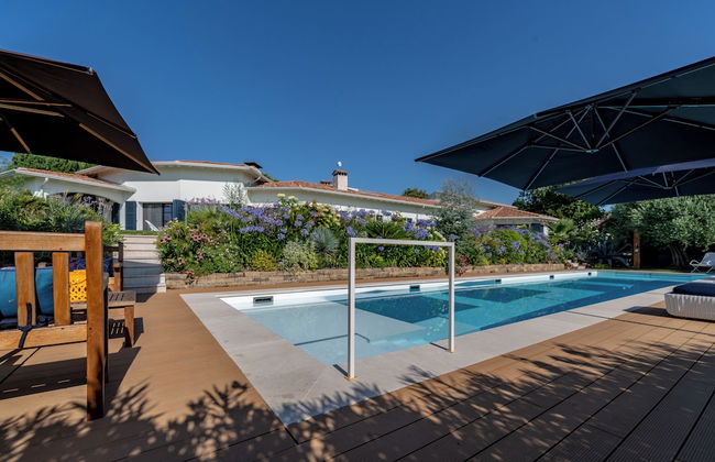 Green and Blue Villa by Wonderful Italy - Photo 49