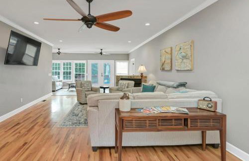 La La Lakehouse Sleeps 6 - Foto 10