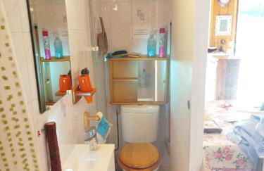 studio ensoleillé avec jardin pour 2 à Monêtier - Photo 13