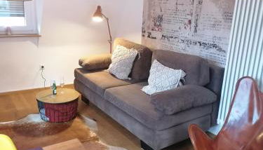 stilvolle Wohnung direkt in der City - Foto 4