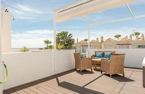 SeaScape Villa Private Pool & Rooftop Jacuzzi with sea view near Manta Rota Beach - Foto 54