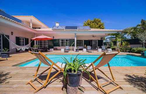 Spacious villa in Sesimbra with a private year-round pool - Foto 2