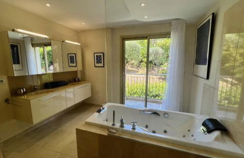 ApartHotel Riviera - TERRASSE DES AGAVES - Amazing Sea View Nice Côte d'Azur - Photo 32