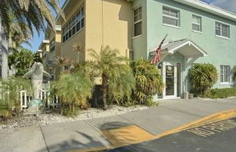 Beach Condo - Photo 6