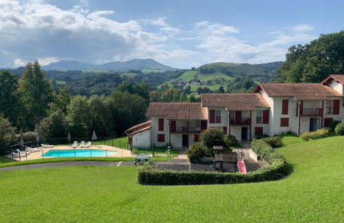 HOSTA Piscine Vue Montagnes - Foto 12