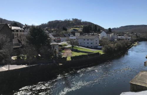 Grand Studio Manon en coeur de ville pour 2 p - Foto 8