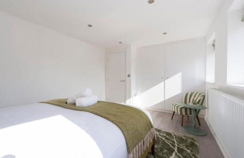 The Green Haven-Cozy luxury flat in Crayford - Photo 11