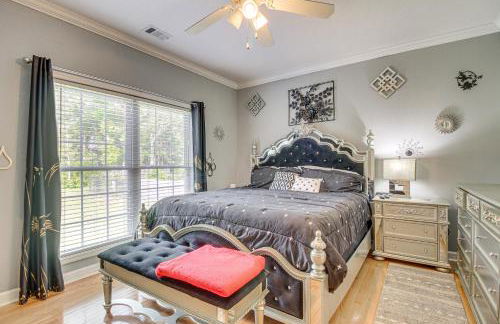 Spacious Richmond Hill Hideaway with Deck! - Foto 14