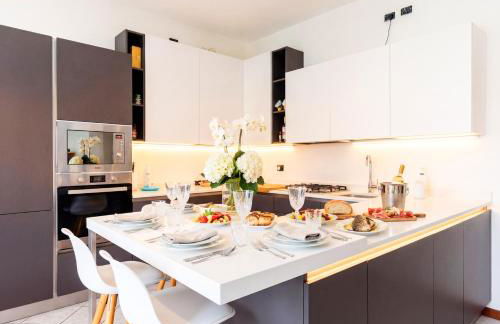 LAKESIDE SERENITY ESCAPE - Lakefront, Air Conditioning, Private Parking - Foto 6