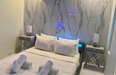 Luxurious remodeled direct Waterfront apartment with Miami skyline view- Free parking- 5min drive to Miami Beach - Foto 7