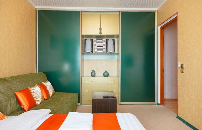 Apartments 5 Zvezd v Centre Goroda Na Leningradskom 12A - Photo 7