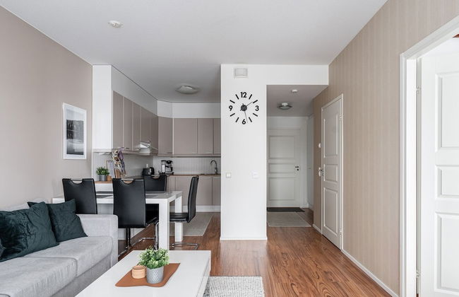 Homelike 1BR with Sauna, Free Parking & Balcony - Foto 16