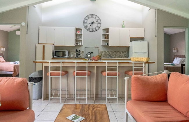 Kootney Resorts - Photo 22