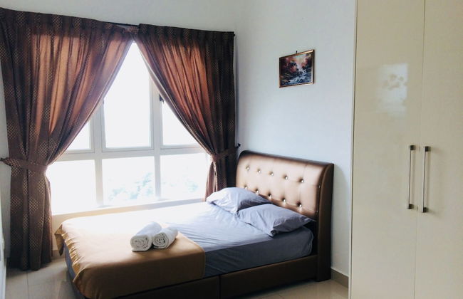 City Living with Panoramic Sea Views at Danga Bay - Foto 27