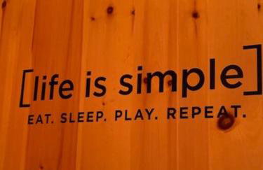 Knotty but Nice-sleeps 6-one minute to lake! - Foto 17