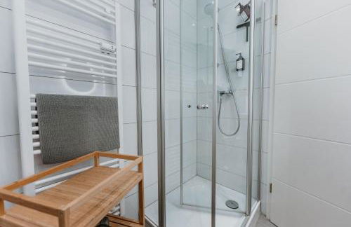 3-Floor Oasis in the Heart of Koblenz, Sleeps 16 - Foto 24