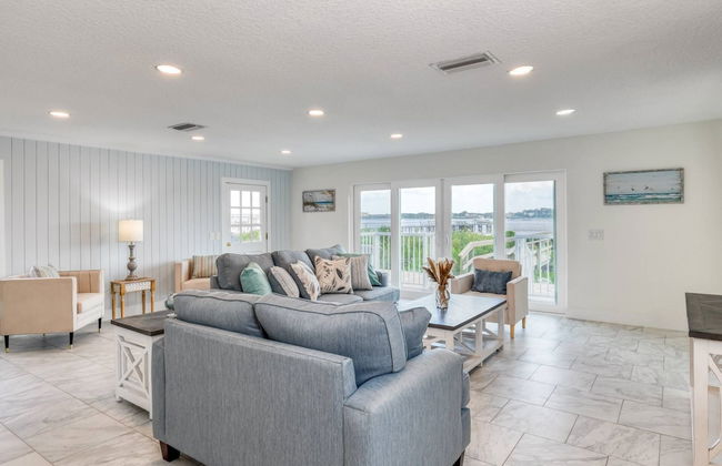 Dolphin View - Photo 13