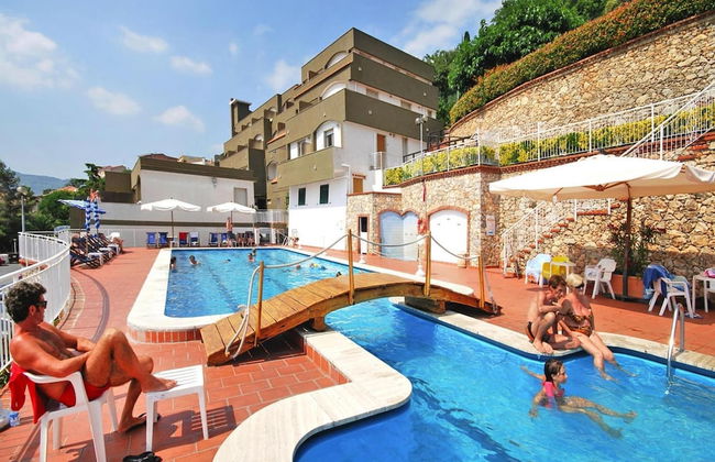 Holiday Flat in Pretty Residence With Communal Pool in Pietra Ligure - Foto 22