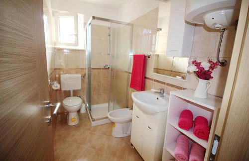 Charmantes Ferienhaus mit Meerblick, 2 Fahrraeder, Grill, privater Balkon, Waschmaschine - Foto 36