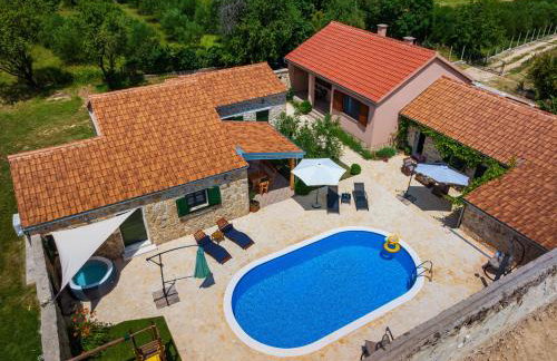 Family friendly house with a swimming pool Benkovac, Zagora - 25209 - Foto 1