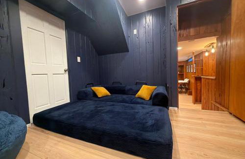 3-Bedroom House Near Notre Dame with Parking - Foto 47