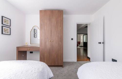 The Great Hall, Edwinstowe Hall - Foto 29