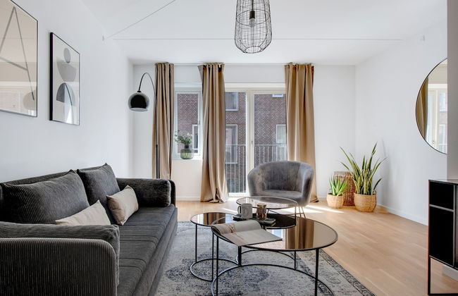 Sanders Fields - Chic 3-bdr Townhouse w Terrace - Foto 6