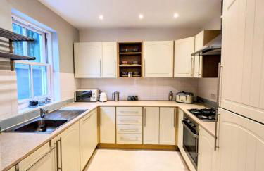 SAGE HOUSE - Tranquil sanctuary in the heart of Glastonbury - Photo 13