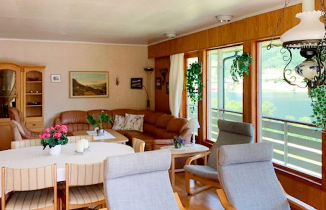 8 Person Holiday Home in Austefjorden - Photo 25