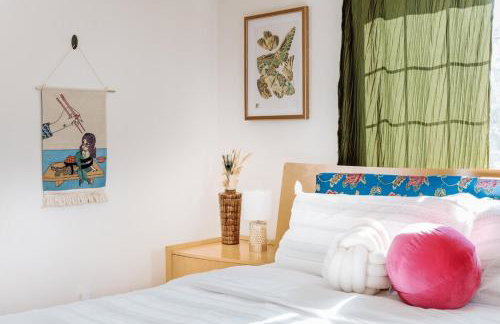 Serene Silver Lake 1 bedroom 1 bathroom Back house With Private Backyard - Photo 56