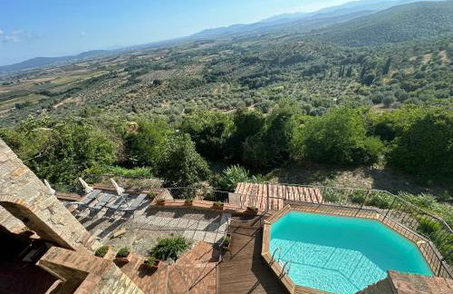 Agriturismo Tenuta di Montemassi La Fattoria - Foto 3