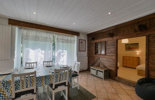 Beautiful 3 Star renovated Apt Sleeps 7 - Photo 34