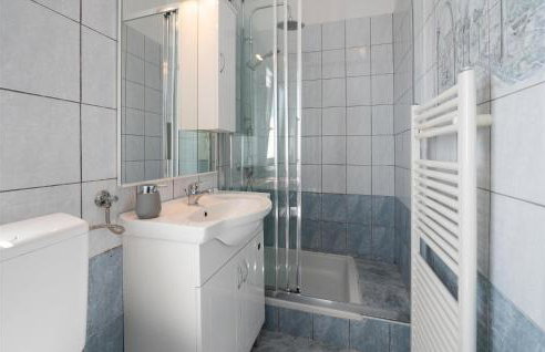 Six-Bedroom Holiday Home In Barban - Foto 36